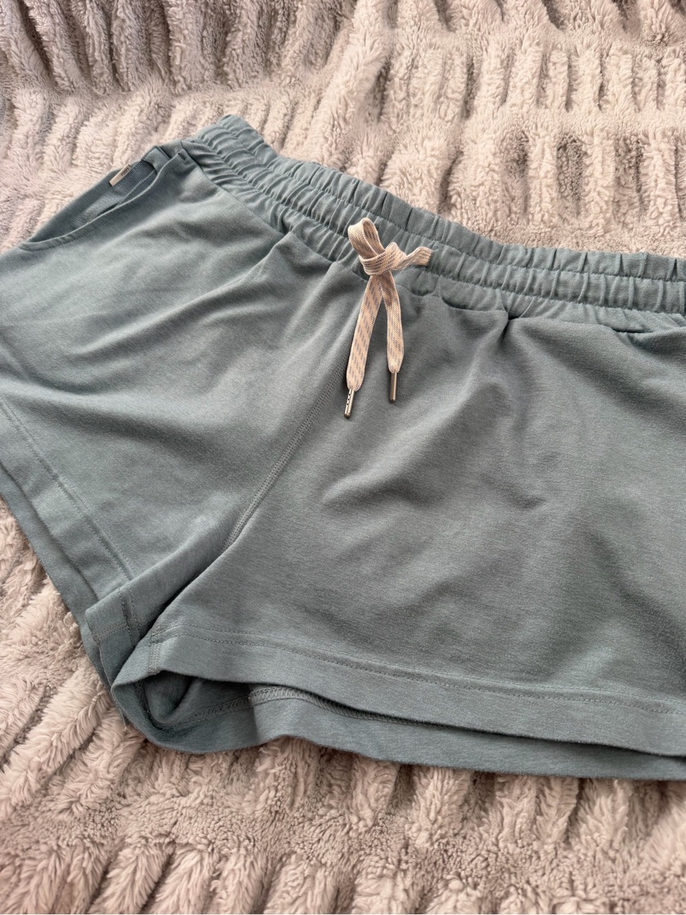 Vuori Teal Green Elastic-Waist Shorts - Picture 7 of 9